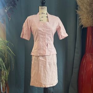 Chic Pink Women's Skirt Set